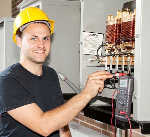 Maintenance des systèmes électriques à Ollioules