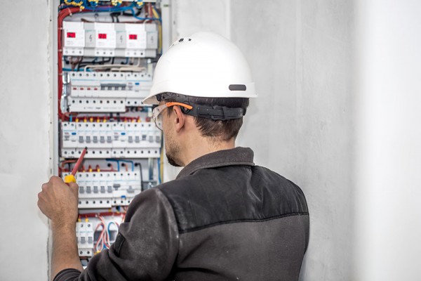 Travaux d'électricité générale à Ollioules